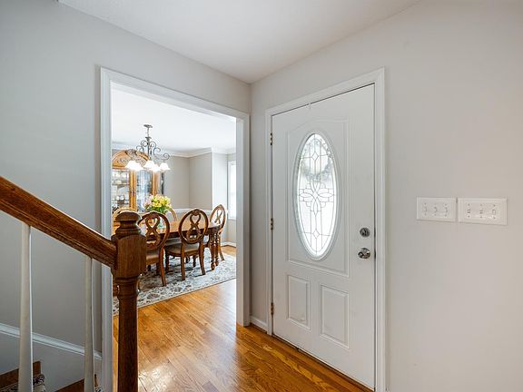 4th image of 1262 Silver Creek Dr