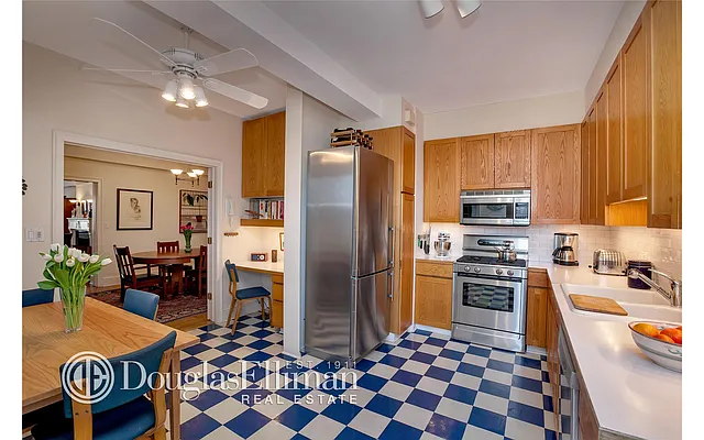 Sold by Douglas Elliman | media 20