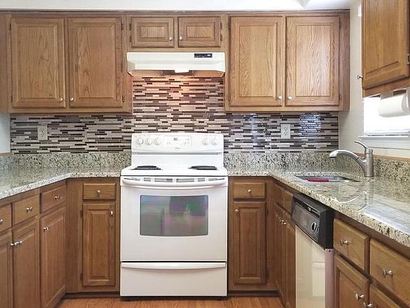 5th image of 10665 Campus Way S