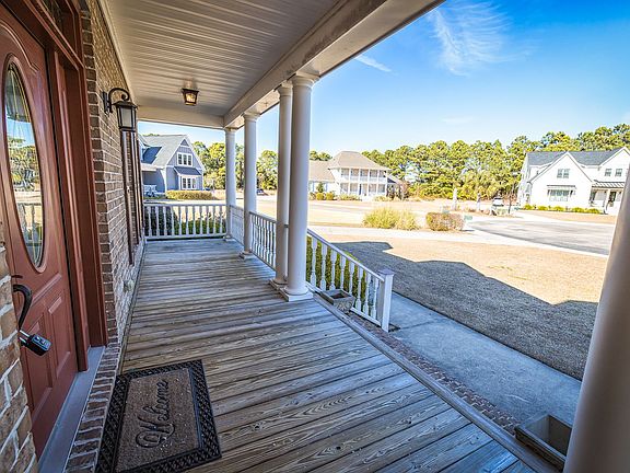 5th image of 205 N Sea Lily Ct