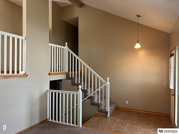 2nd image of 16605 Erskine St