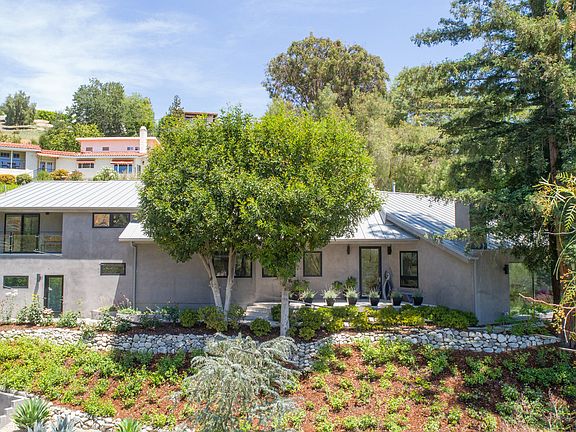 2nd image of 28327 Foothill Dr