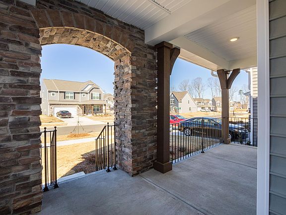 5th image of 15026 Moulin Court Dr