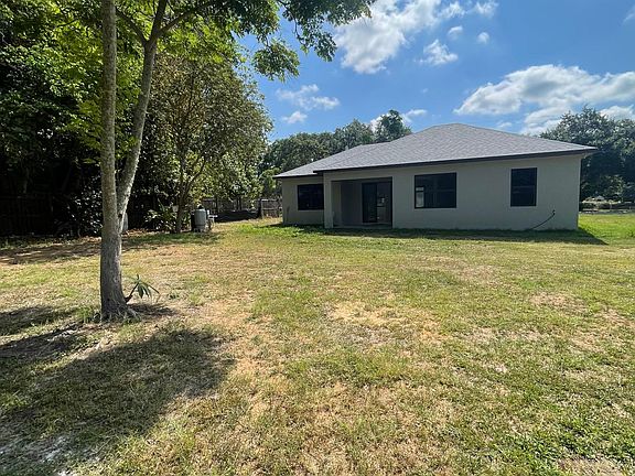 2nd image of 510 Murcott Pl