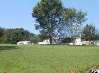 1055 Old Conover Startown Rd, Newton, NC 28658