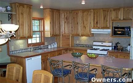 Gorgeous custom kitchen