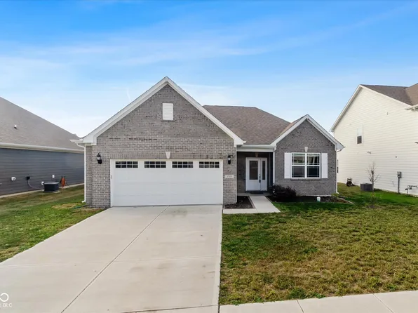 1719 Jackson St, Fortville, IN 46040