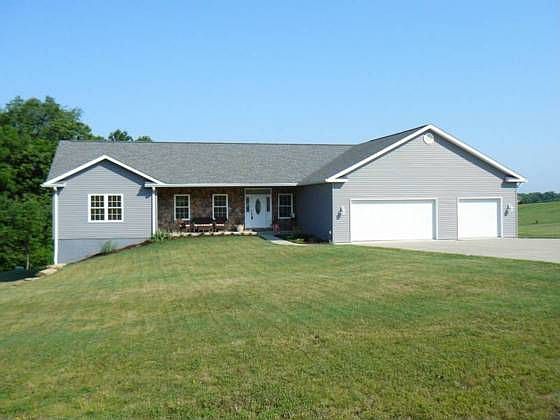 1st image of 67968 Laklyn Dr