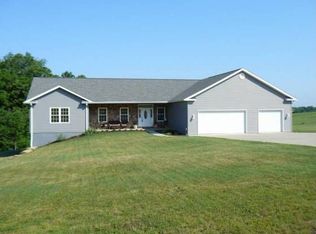67968 Laklyn Dr, Saint Clairsville, OH 43950