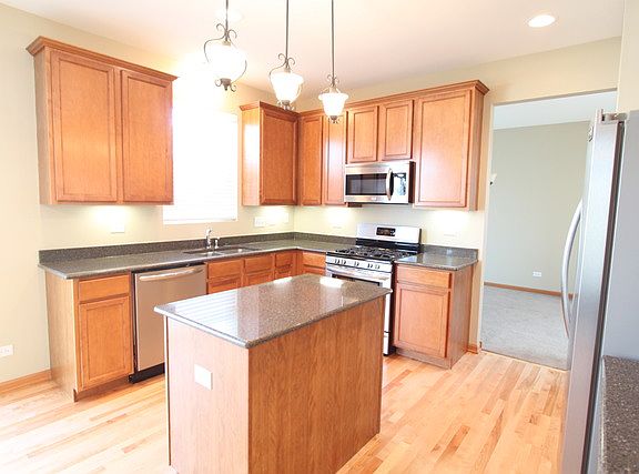 3rd image of 1844 Sebastian Dr