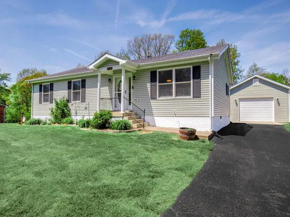 1035 Gregory Ln, Lawrenceburg, KY 40342