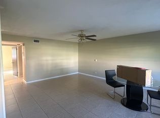 243 Castlewood Dr APT 3, North Palm Beach, FL 33408