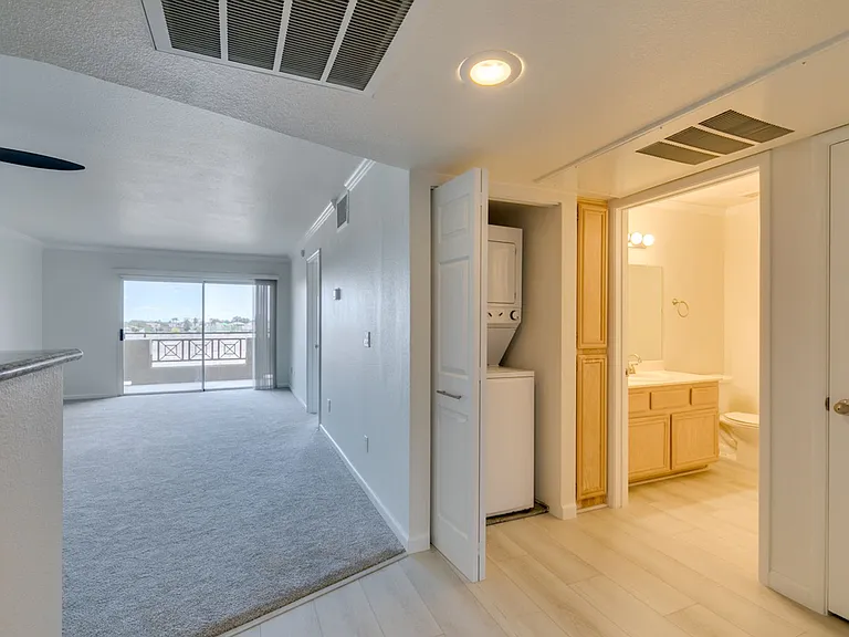 8070 W Russell Rd #2026 — Photo 27