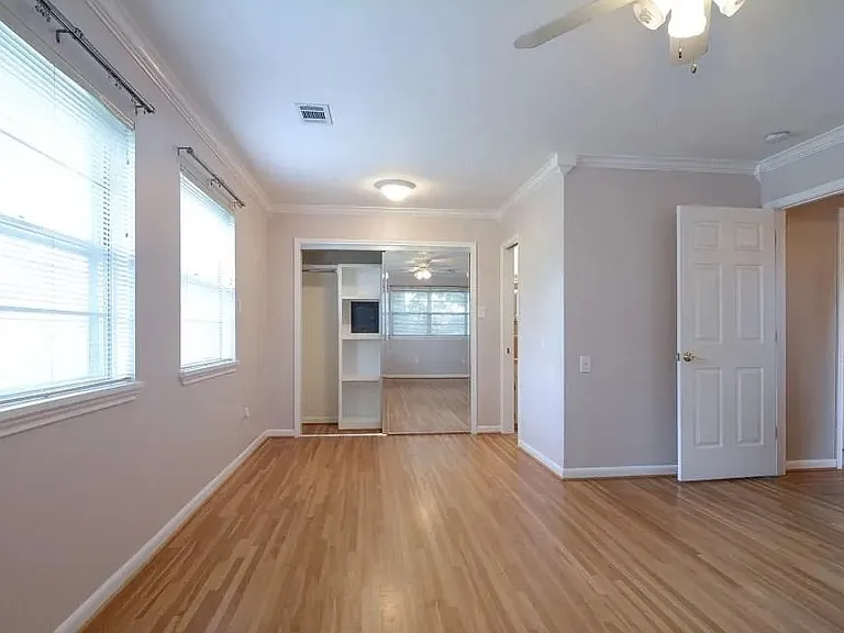4823 Arlington Dr — Photo 5