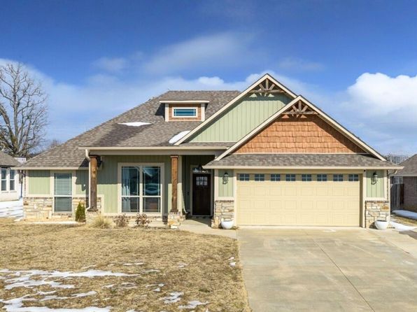 1505 Northridge Dr E