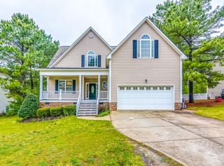262 Winston Pointe Dr, Clayton, NC 27520