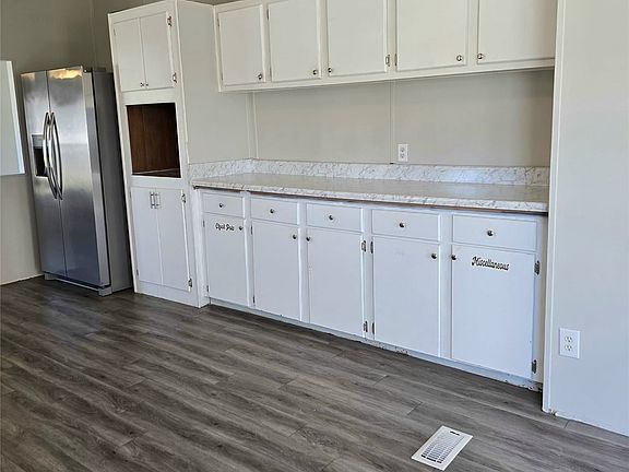 4th image of 65 Penny Pkwy