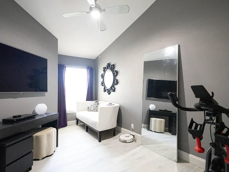 8115 Bellagio Ln — Photo 19