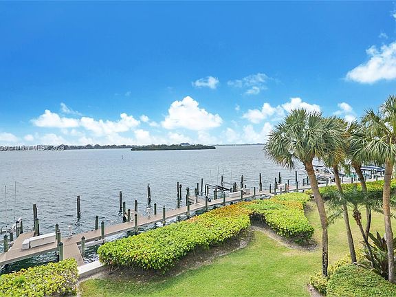 5th image of 12000 N Bayshore Dr APT 412