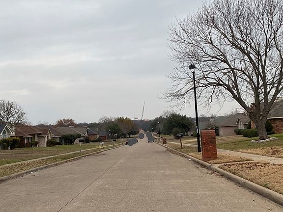 5th image of 1205 Rosewood Ln