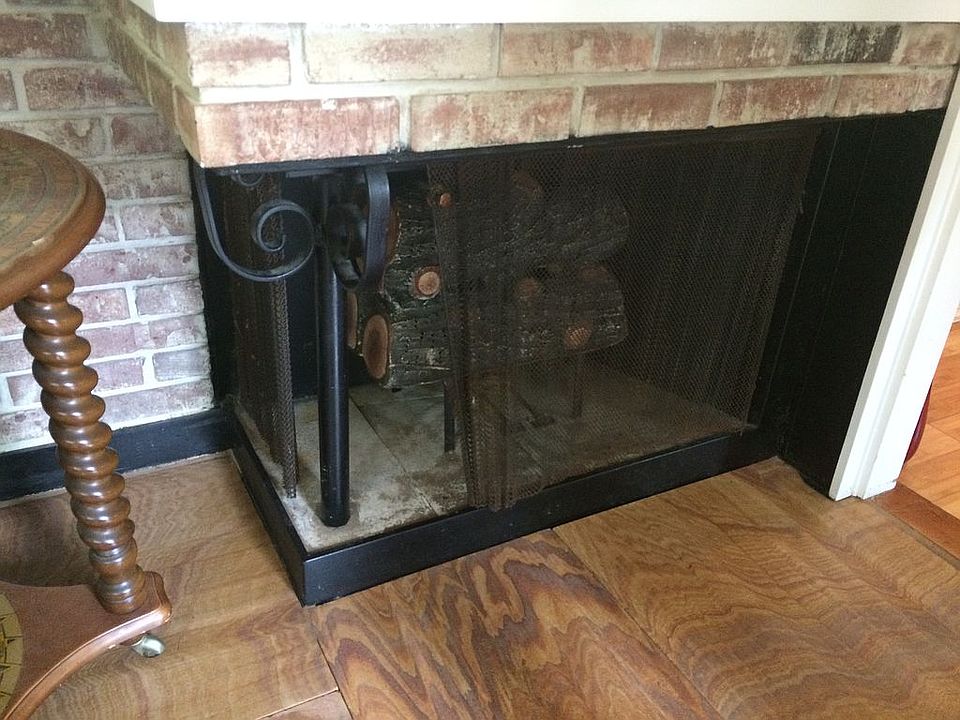 2nd image of 2908 Kipling Dr