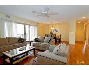 3rd image of 6550 W Gunnison St APT 301