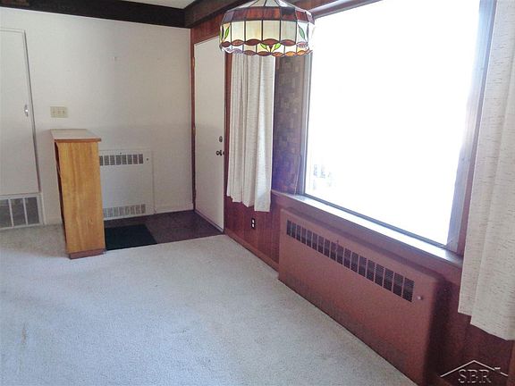 5th image of 3701 Hermansau Dr