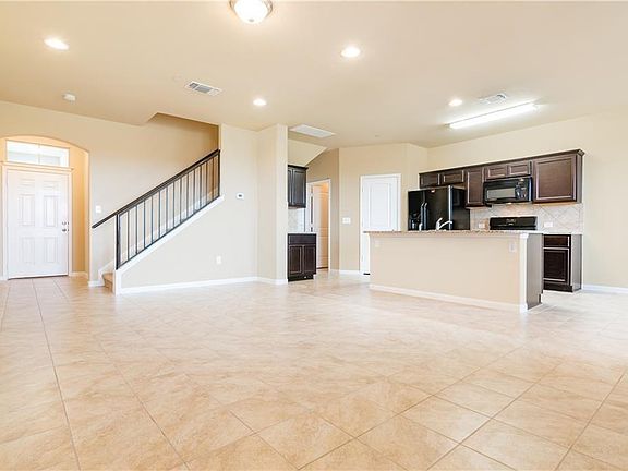 2nd image of 2880 Donnell Dr Unit 3502