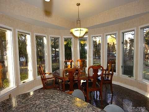 5th image of 4 Bradish Ln