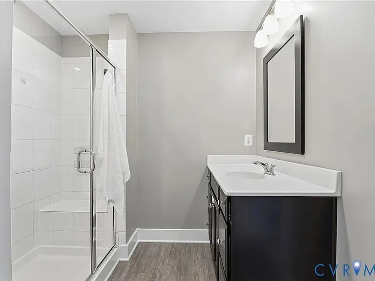 4349 Saunders Station Loop #B — Photo 16