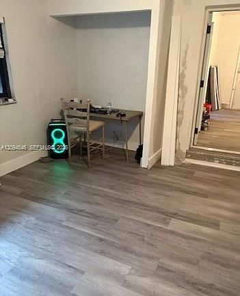 4th image of 2962 NW 50th St