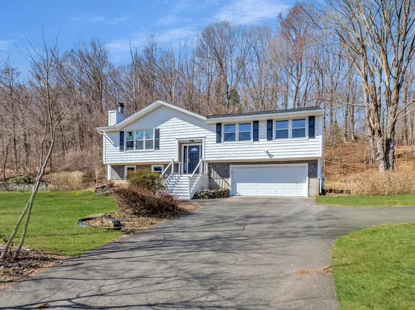 62 Oneil Road, Oxford, CT 06478