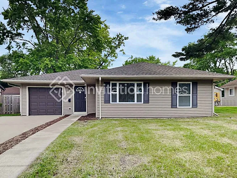 2612 Helm Rd — Photo 1