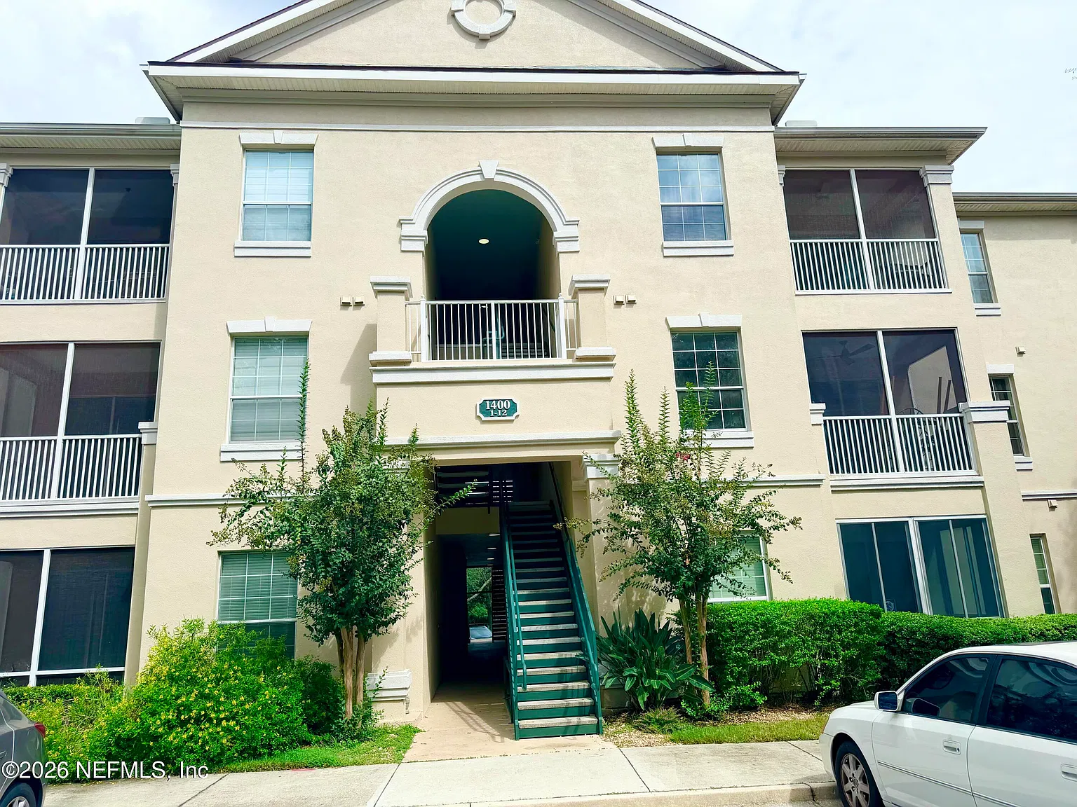 2 bed, 2.0 bath, 1099 sqft, $1,600 — Photo 1
