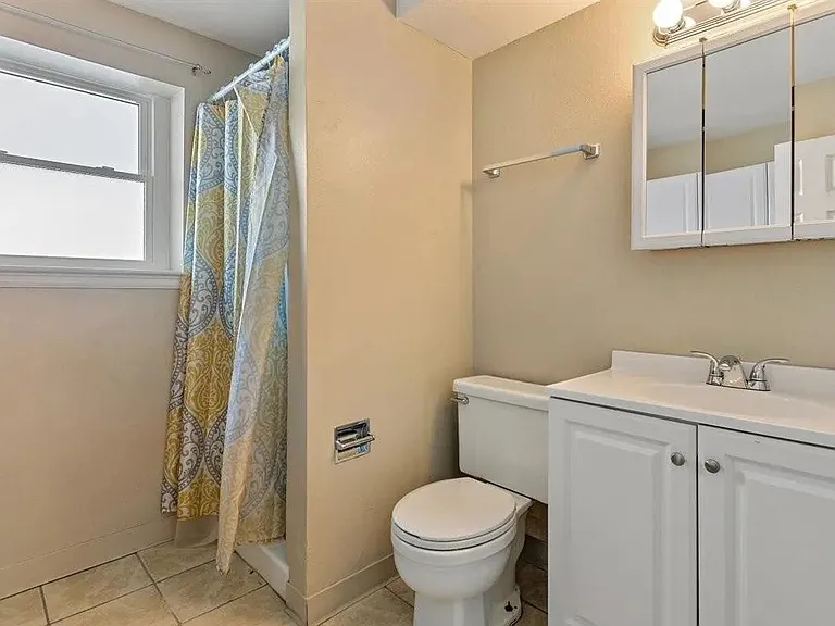 2524 E 97th Ave — Photo 24