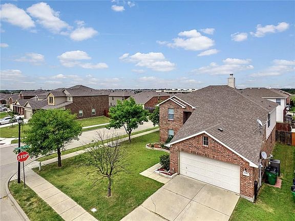 3rd image of 2057 Shady Glen Trl