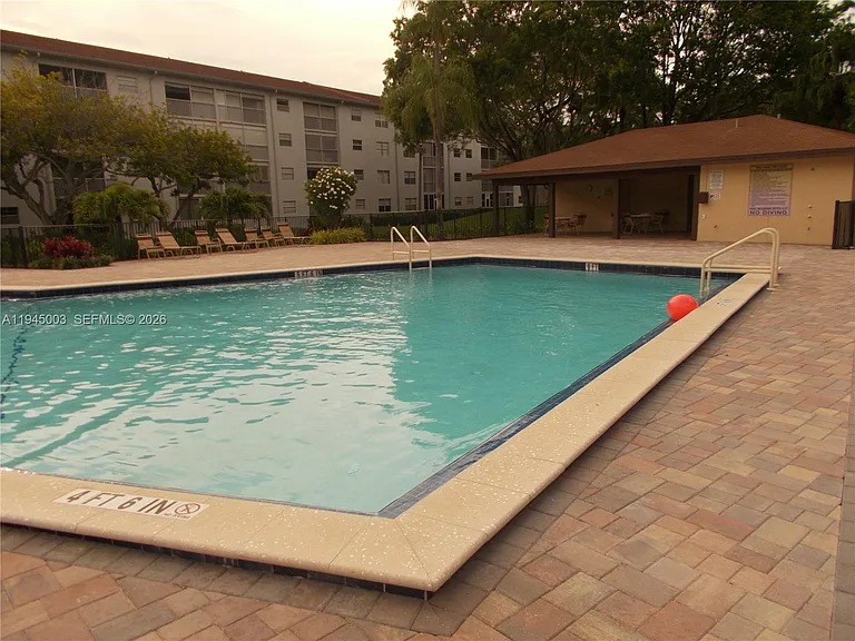 1400 SW 124th Ter #205Q — Photo 48