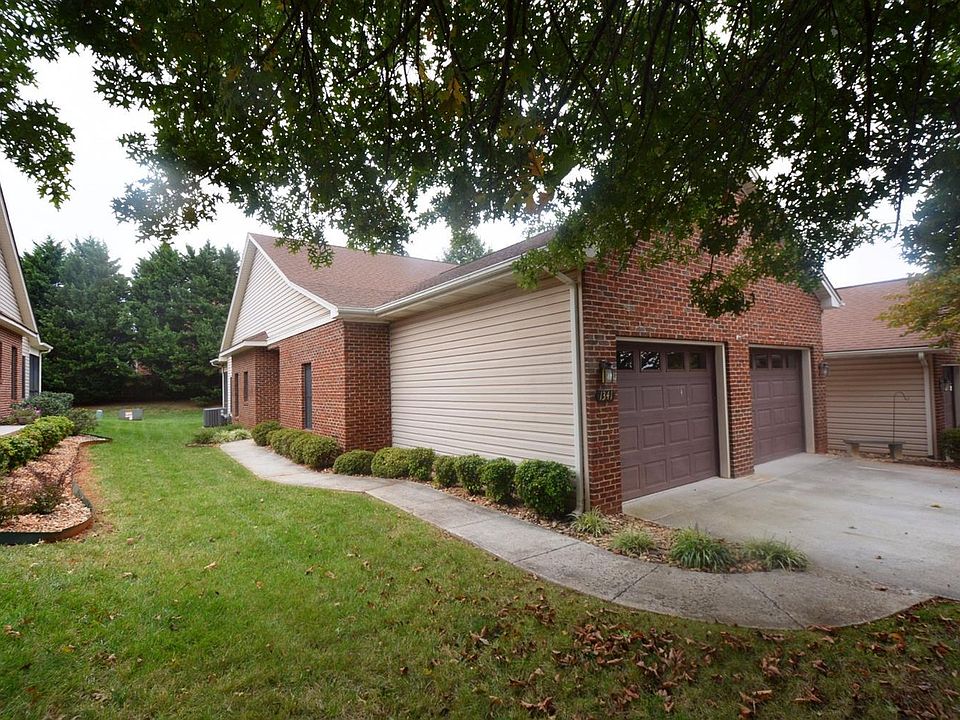 1st image of 1341 Valley Vista Ln