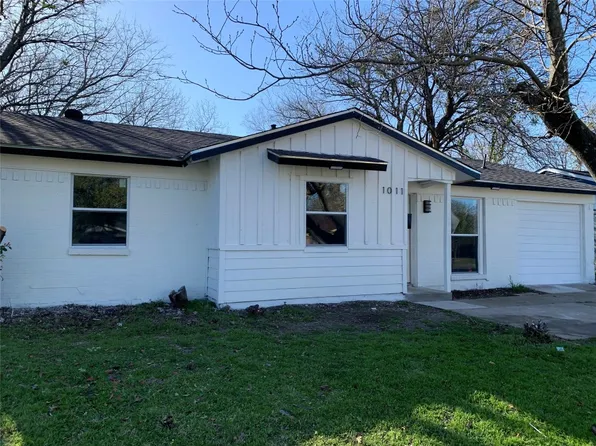 1011 Oriole Blvd, Duncanville, TX 75116