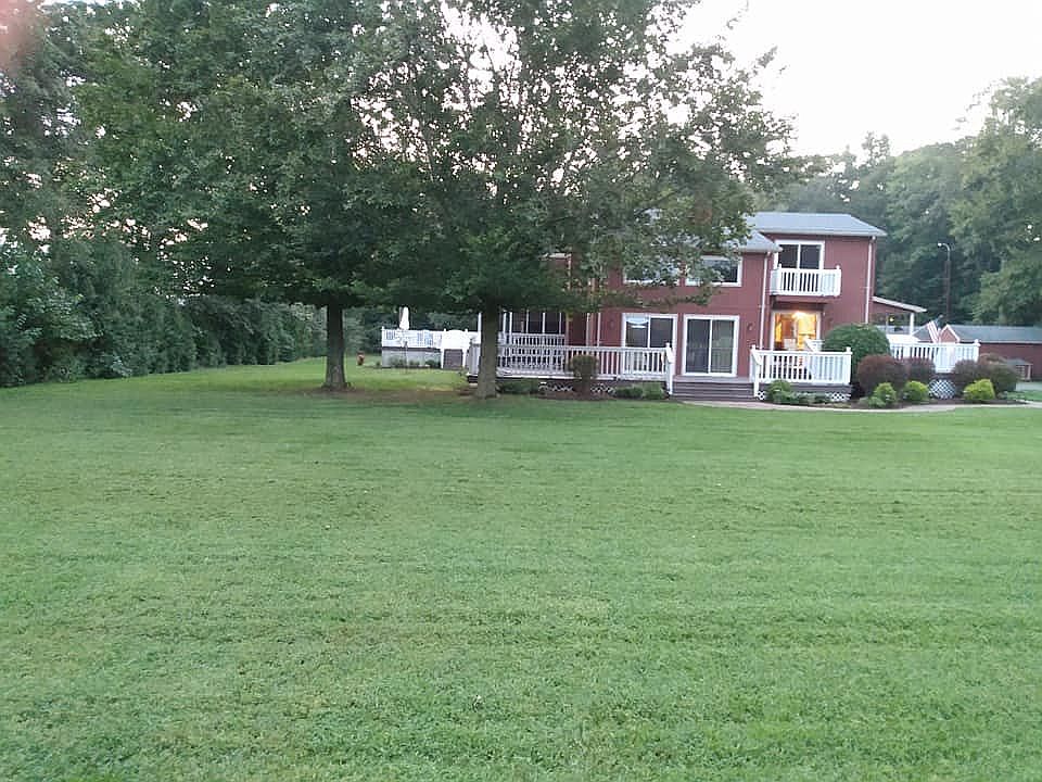 2nd image of 13510 Kibler Rd