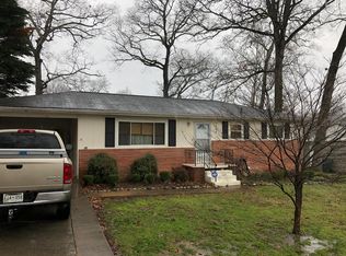 1405 August Dr, Hixson, TN 37343