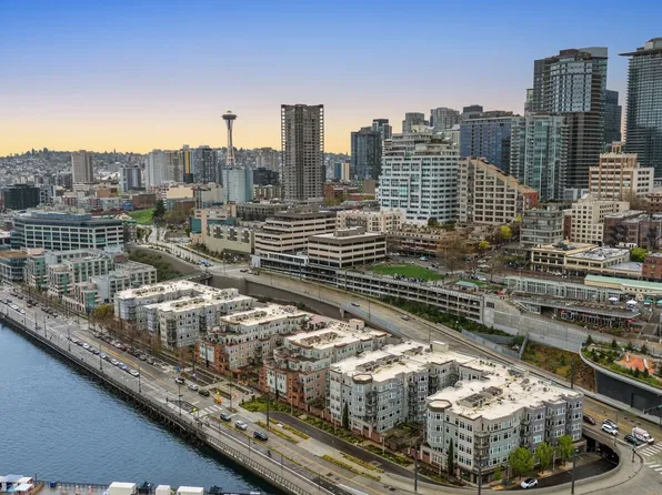 1900 Alaskan Way #316, Seattle, WA 98101