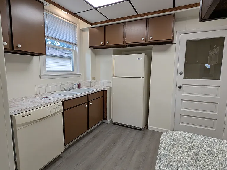 1635 Preston Ave — Photo 14