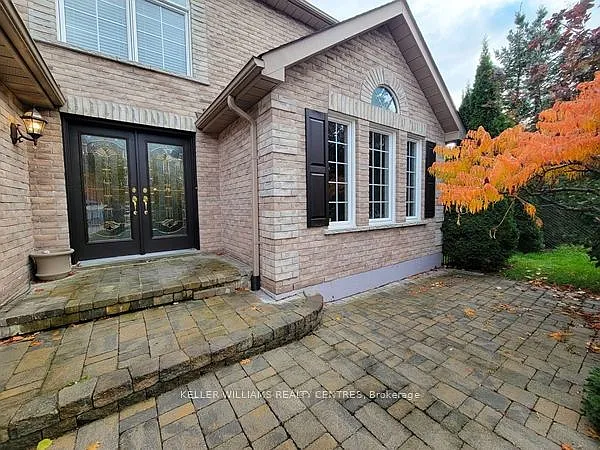 5 bed, $3,500 — Photo 2