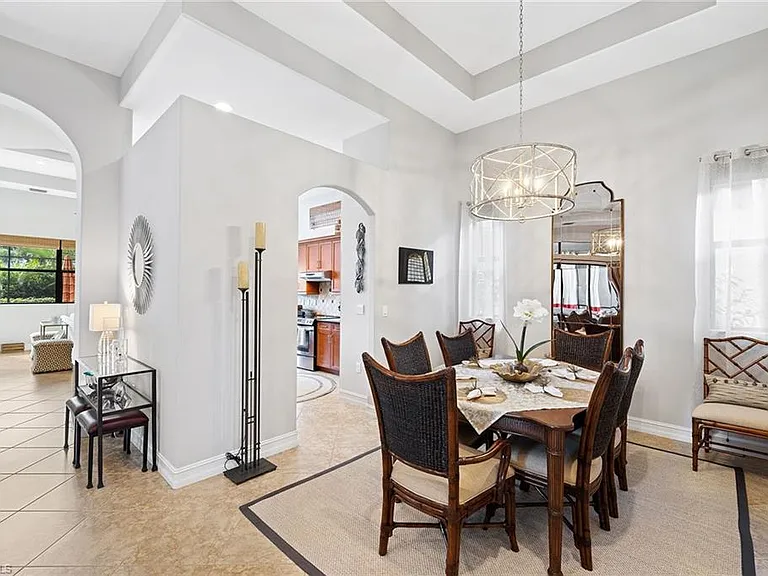 6513 Caldecott Dr — Photo 10