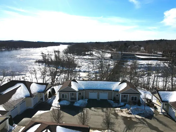 5 Shore Drive #8, Orono, ME 04473