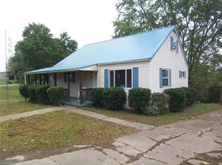 2540 Newbanks Rd, Parkersburg, WV 26104