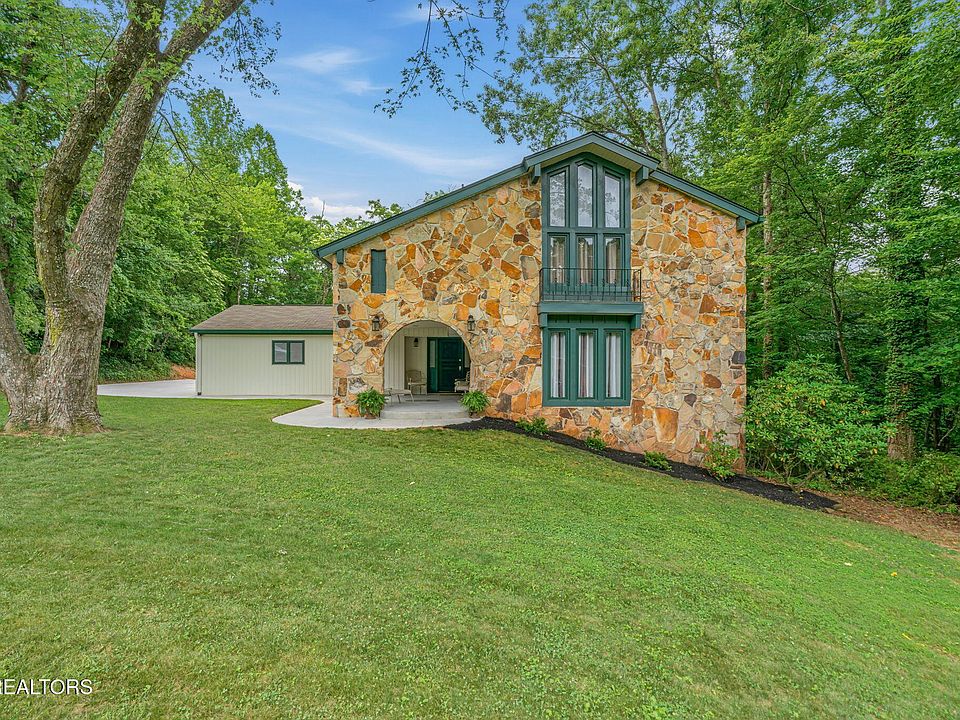 1st image of 138 Newell Ln