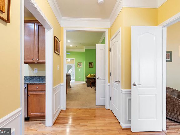4th image of 321 Clubside Dr #310
