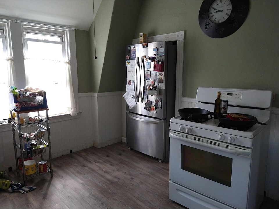 74 Maplewood Ave Warwick RI Zillow